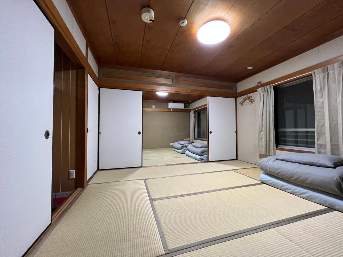 Hostel Oe Yoshinogawa Buitenkant foto