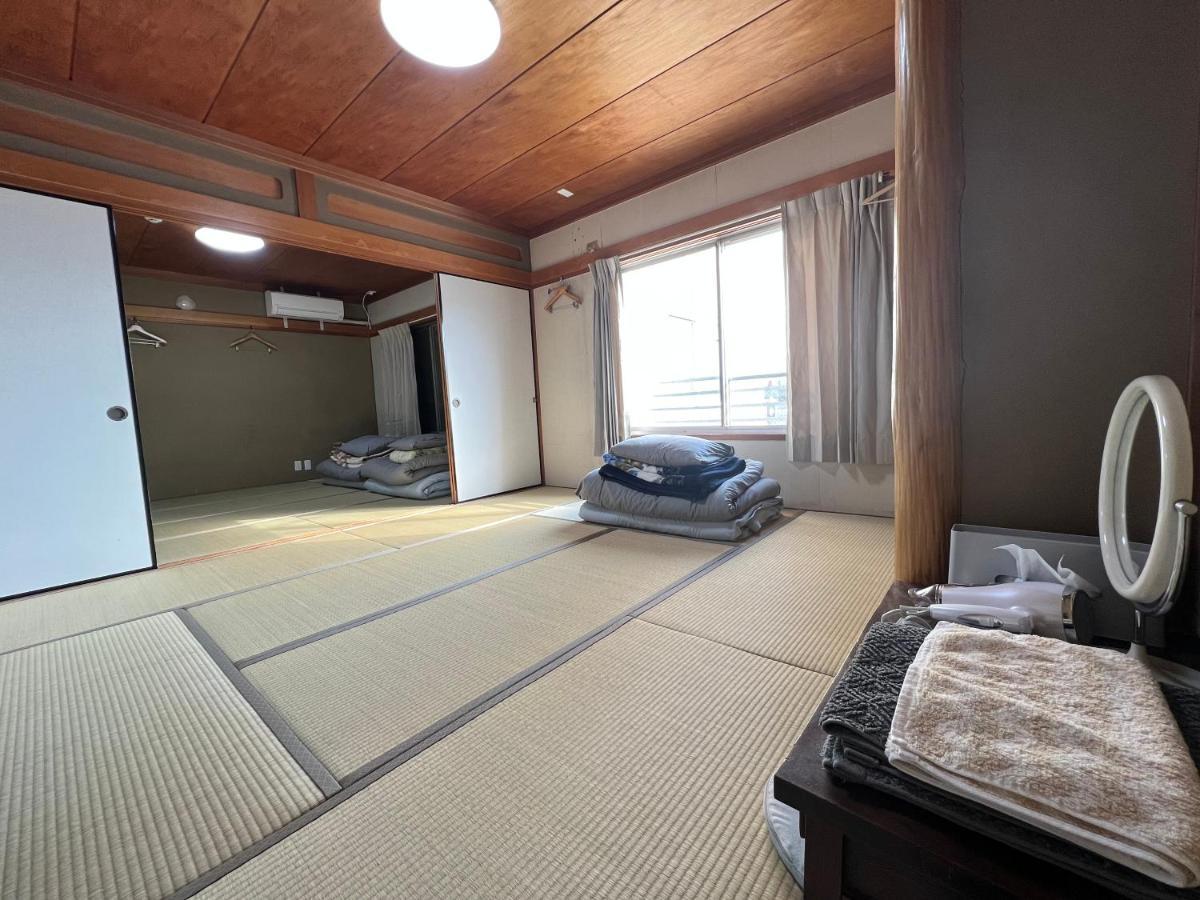Hostel Oe Yoshinogawa Buitenkant foto